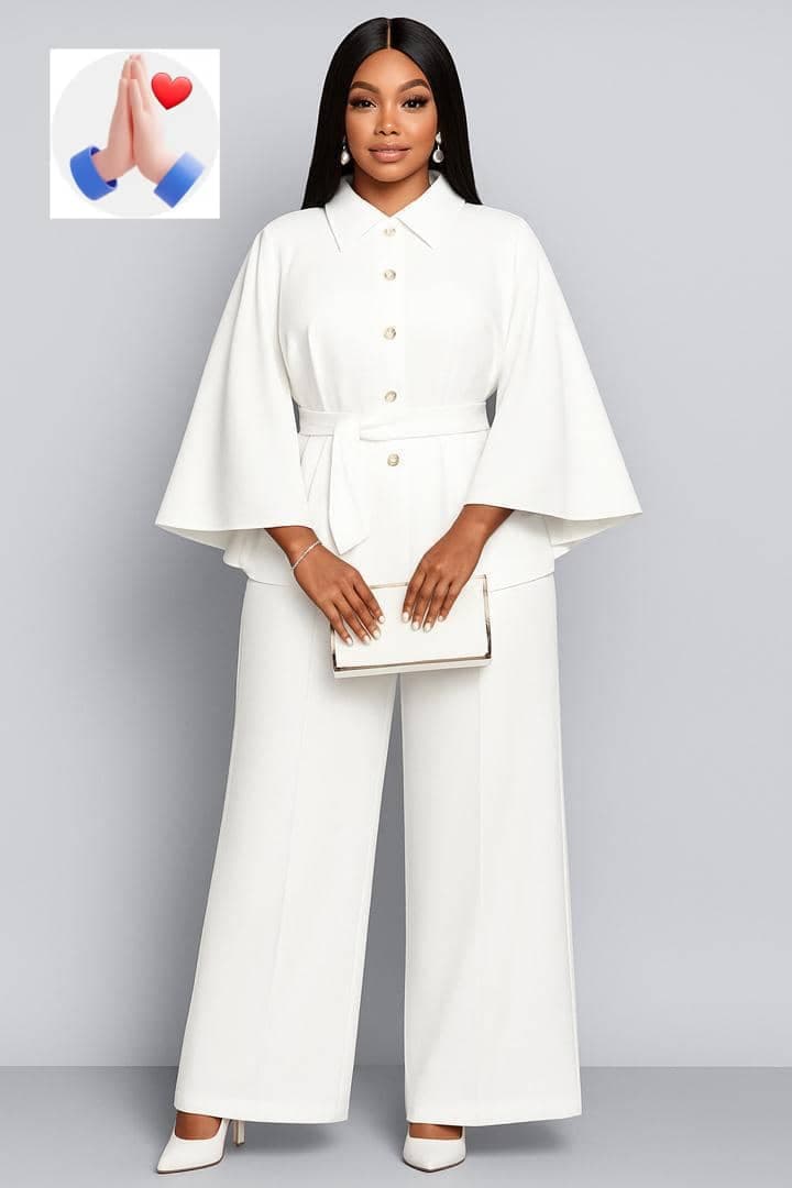 Woman wearing blanc suit and