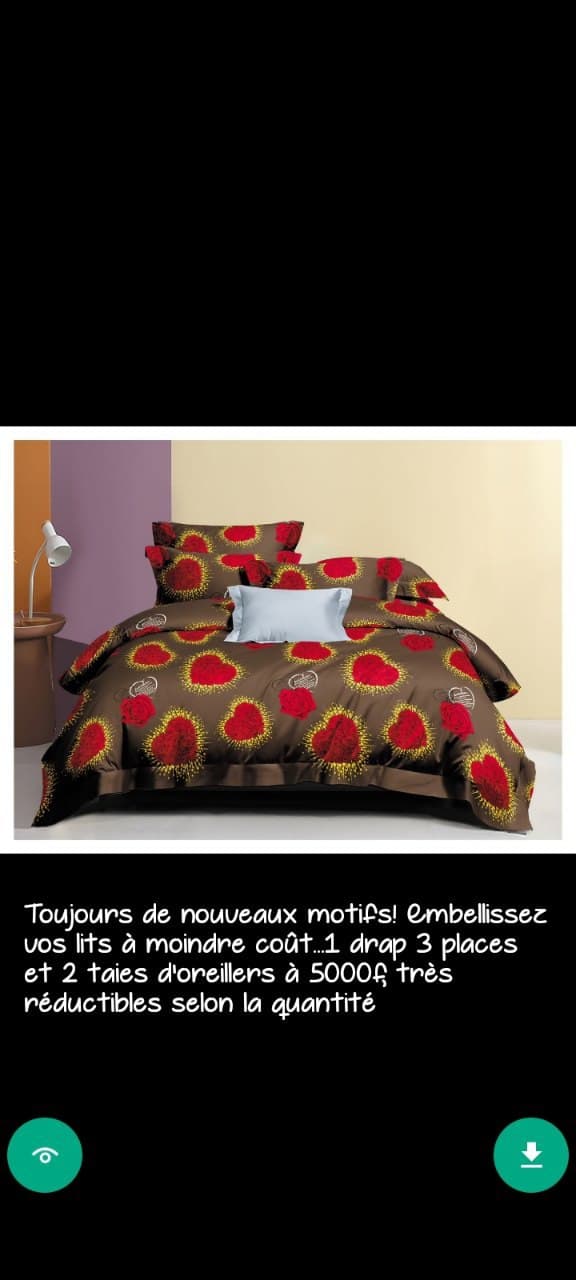 Bed with rouge and jaune