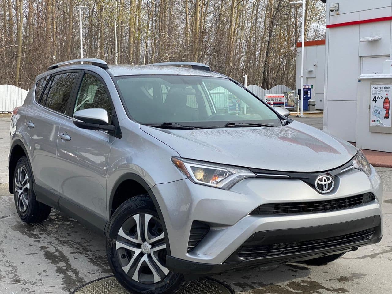 Toyota RAV4 LE Année 2016 moteur essence boîte
Automatique
AC
PW
PL
AWD
Bluetooth
Grand écran