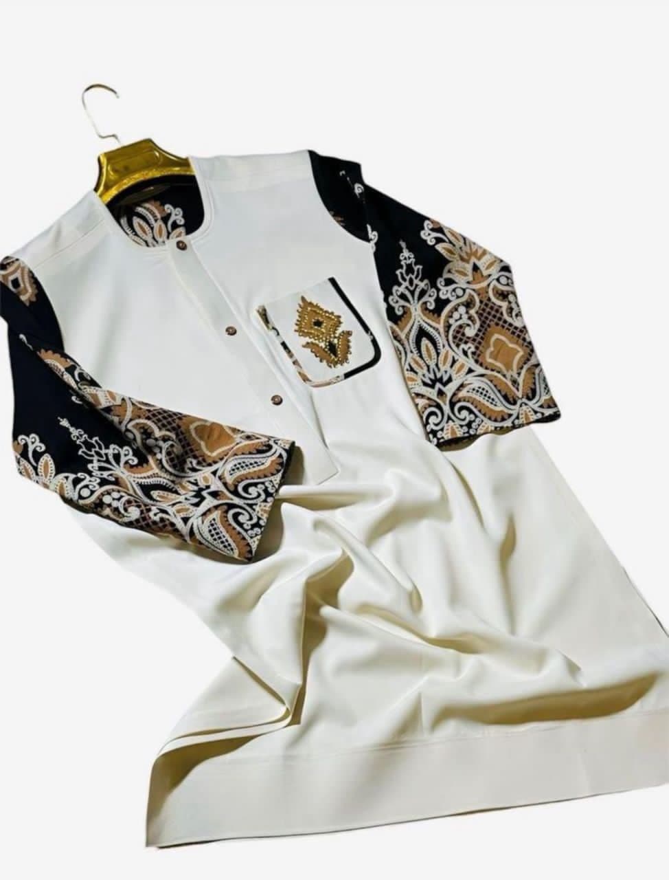 Blanc shirt with noir and