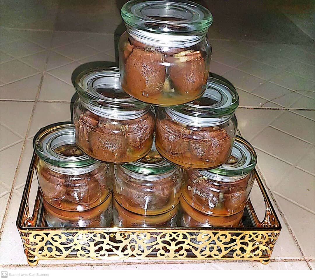 Tray with jars filled with