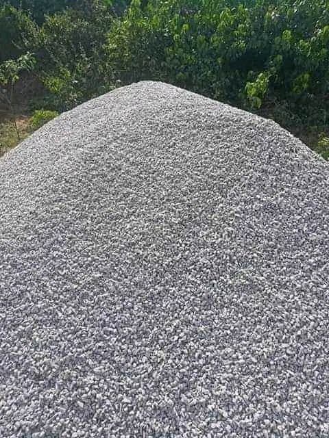 Pile gravel the middle road