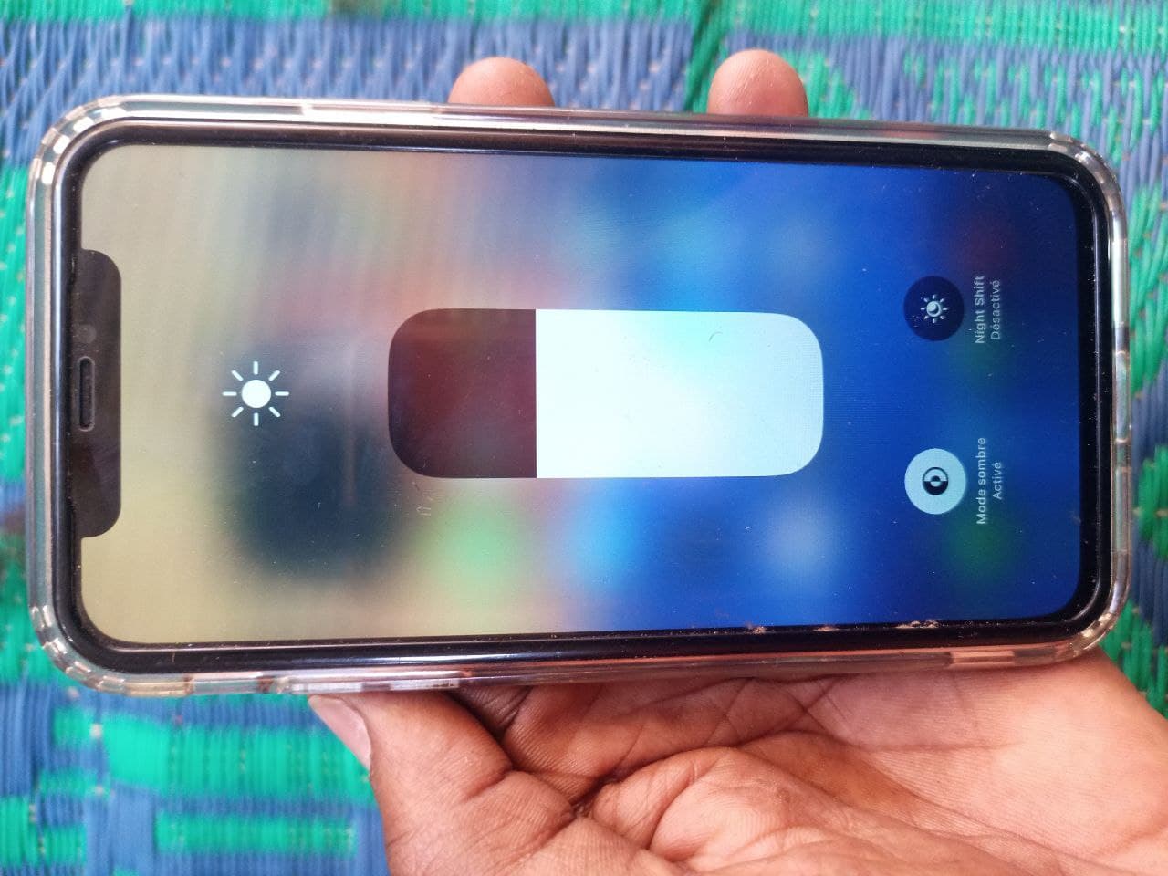 130.000 f.
Tel 77568173