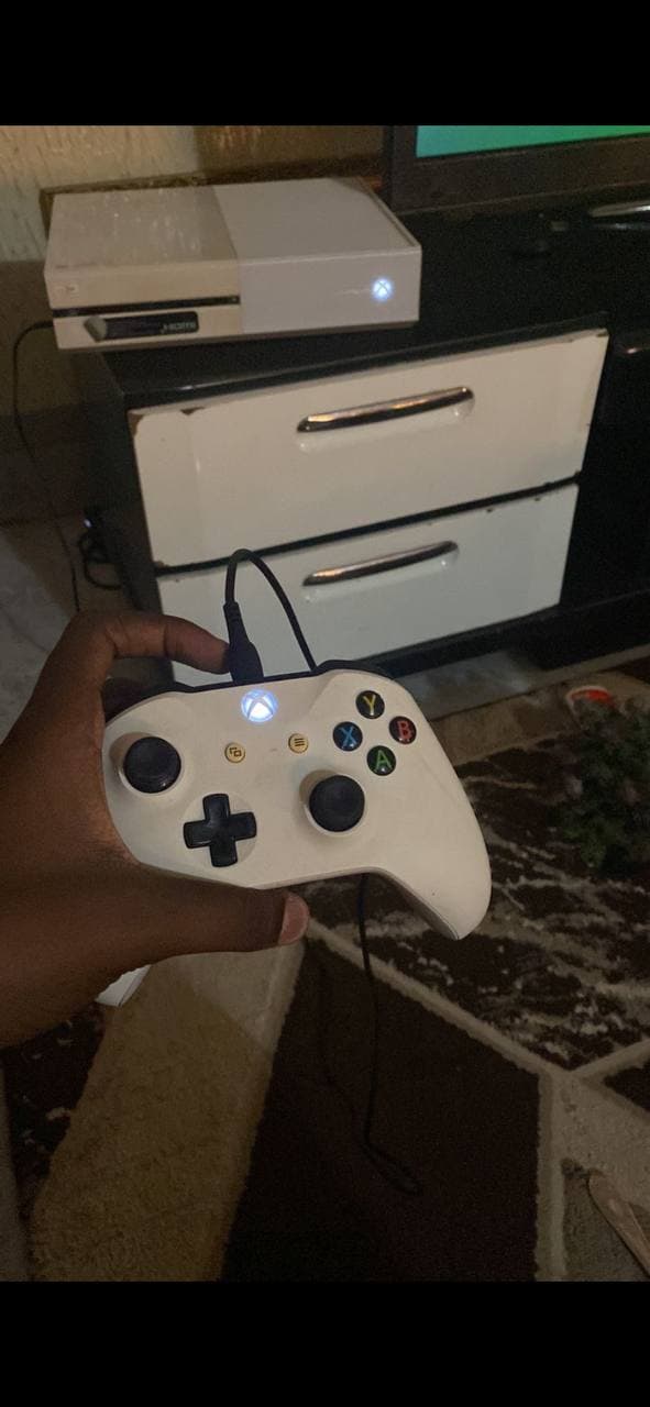 XBOX ONE (A vendre)!!