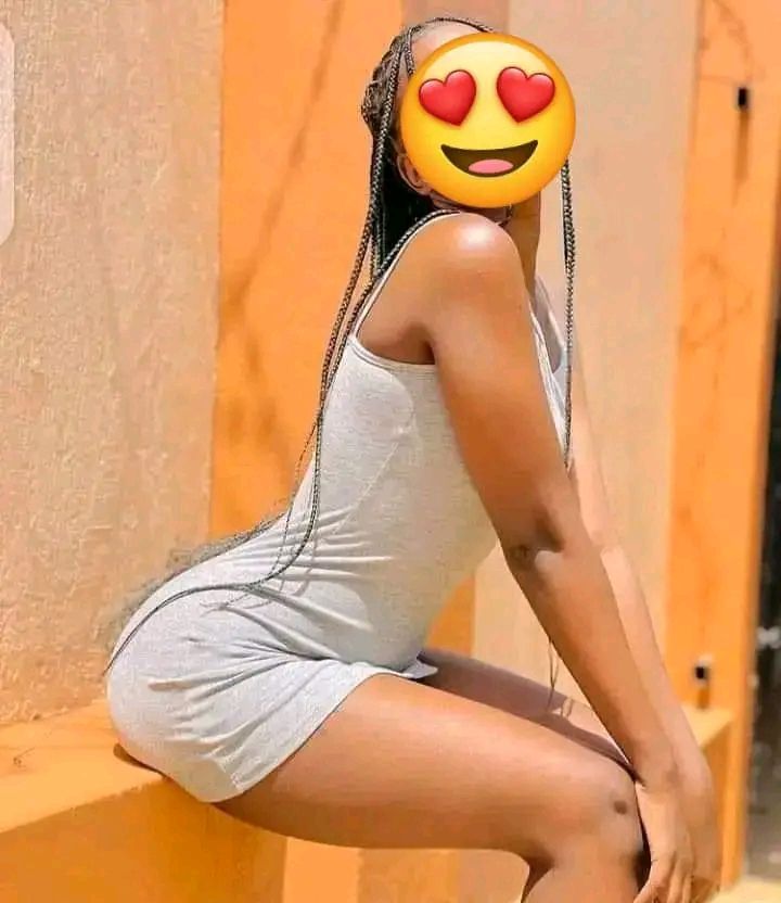 Niamana disponibles 1h 2coup 10000fr intéressé en privée commission 1000fr