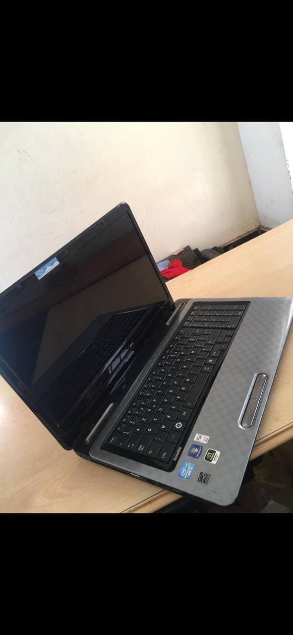 Toshiba a vendre bon prix tel: