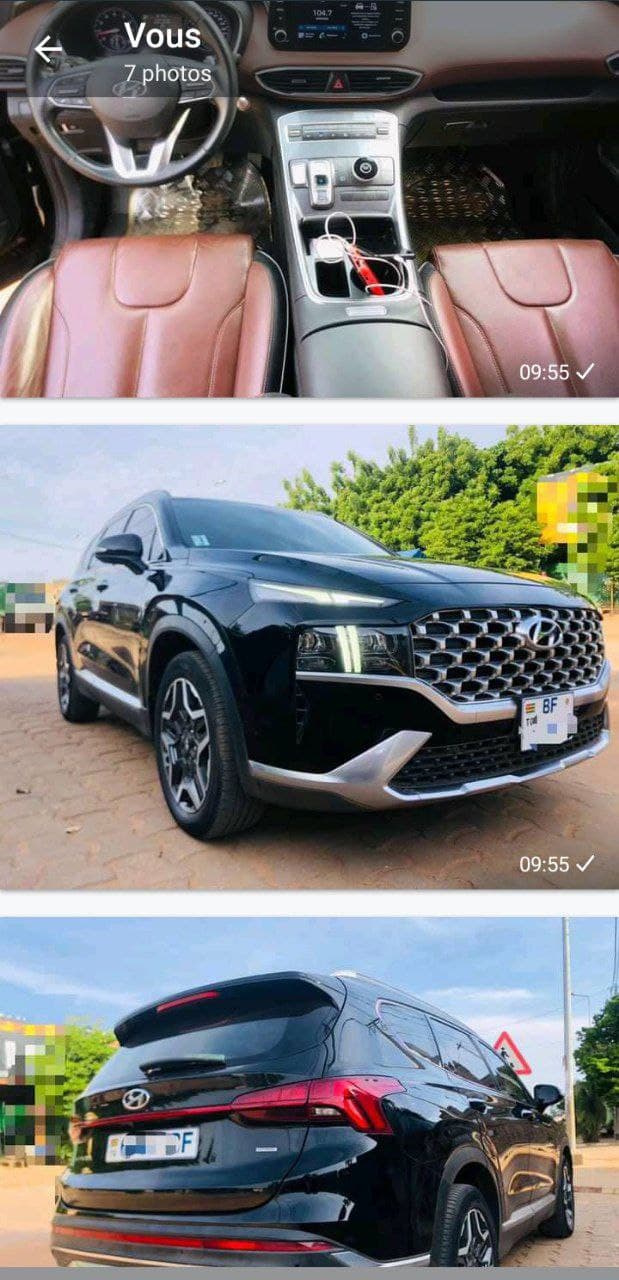 *HYUNDAI SANTAFEI*
ANNEE 2022
ESSENCE4 CYLINDRE (économique)
*AUTOMATIQUE*
KEYLESS
SIEGE EN CUIRE
VI