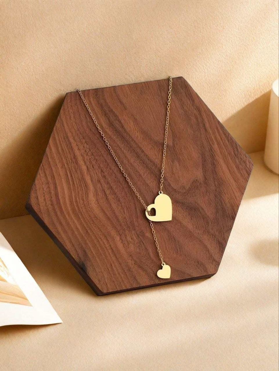 ✓ l'unité
✓ à partir de colliers
✓ partout à Bamako
✓ Tel : 67 32 33 34
“Offrez vous et à v