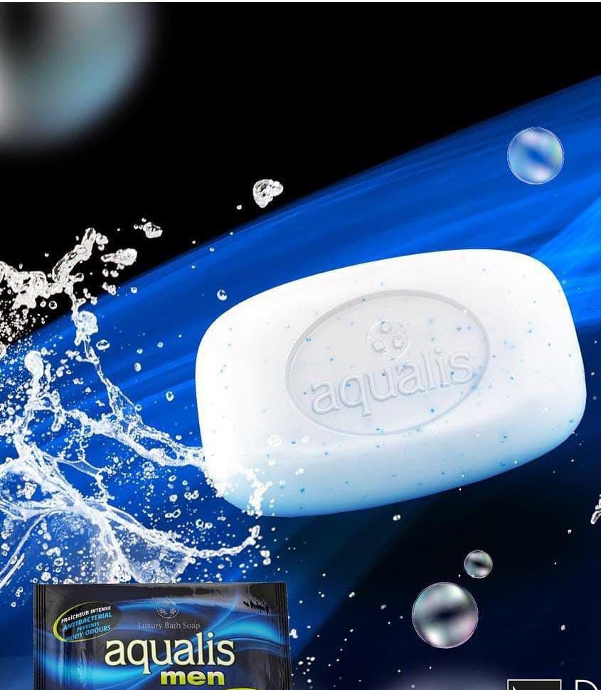 Le savon qui sert de parfum 😊 12 pièces à 5000fcf seulement 😄 une salle de bain sans Aqualis est u