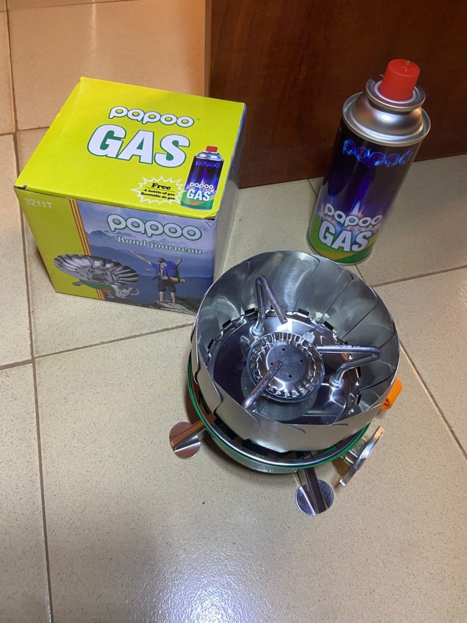 Des gaz a thé
6.000f par unite
tel: