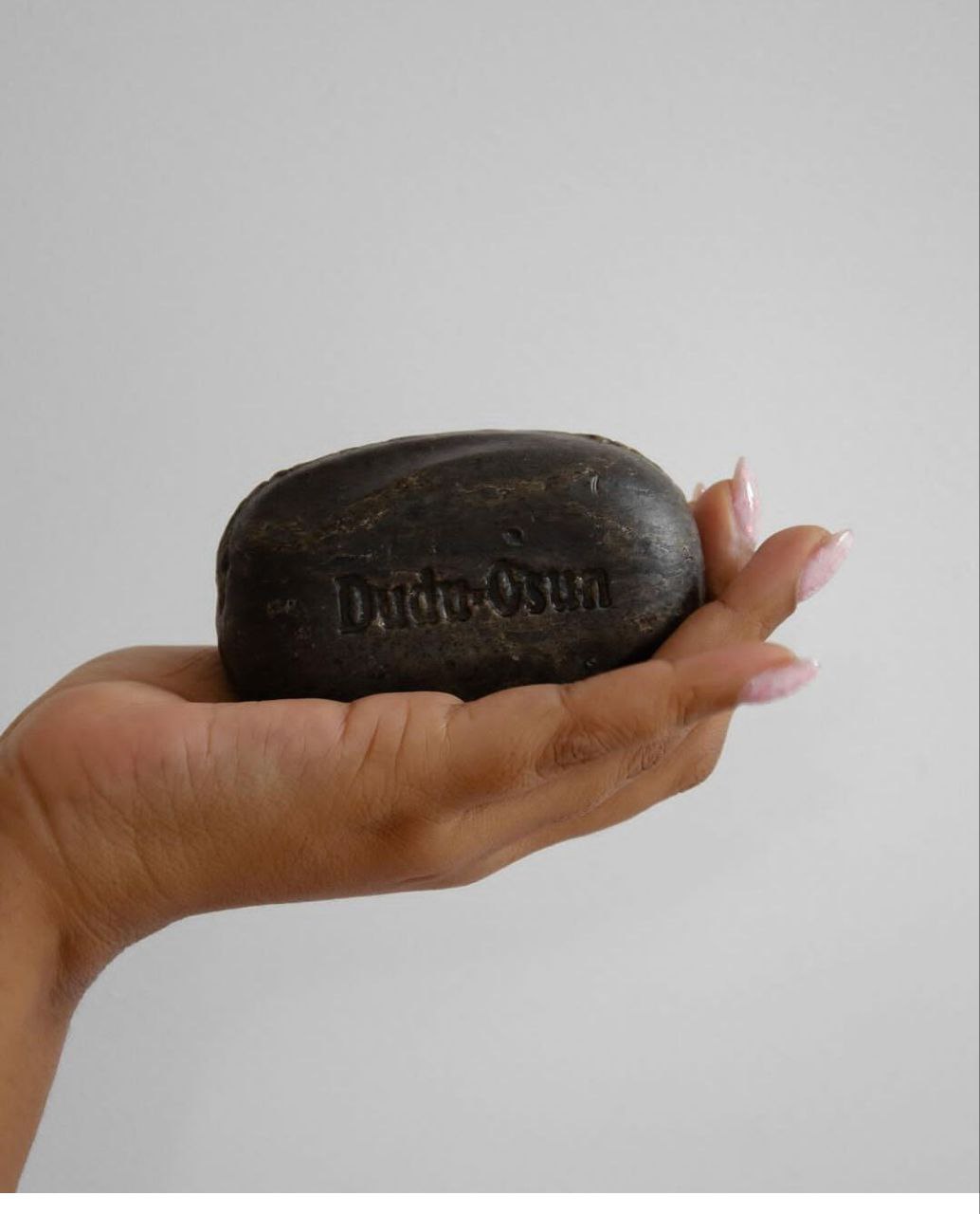 Savon Dudu Osun original meilleur savon antiseptique pour tout type de peau embelli votre peau lui d